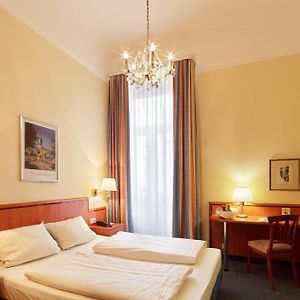 Centro Hotel National Frankfurt City, Trademark Collection By Wyndham